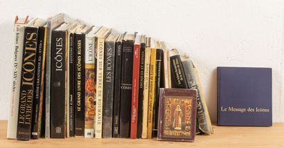 null Collection of about thirty books dealing with icons, including:
- K. WEITZMANN,...