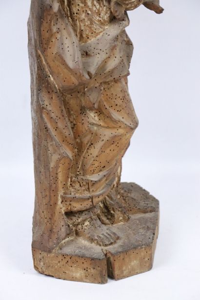 null Ecole française du XVIIIème siècle.
Vierge à l'enfant en bois sculpté. 
H_51,5...