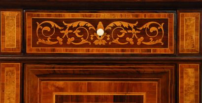 null Pair of bedside tables forming a prie-dieu in veneer with inlaid decoration...