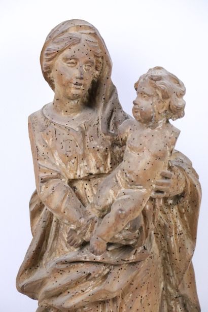 null French school of the XVIIIth century.
Virgin and child in carved wood. 
H_51,5...