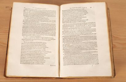 null LUCRECE. De natura rerum. Paris, Jean Beneatum, 1570, In-4, (22) pp, 627 pp,...