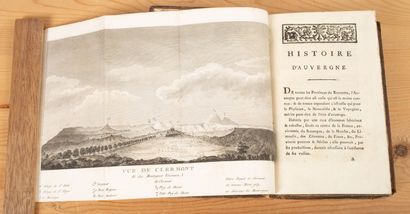 null LE GRAND D'AUSSY. Voyage d'Auvergne. Paris, Eugène Onfroy, 1788. In-8, vea marbré,...