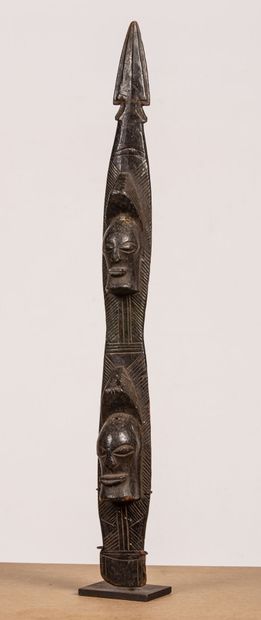 null SONGYE (République Démocratique du Congo). 
Sculpture en bois sculpté, copie...