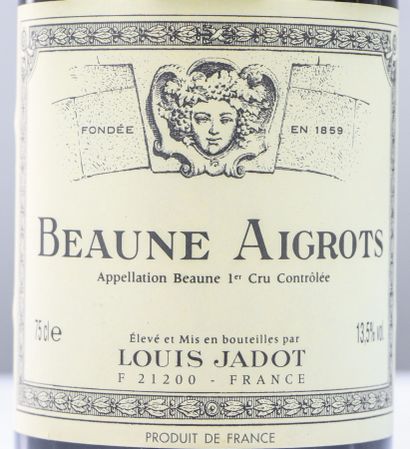 null BEAUNE 1er cru LES AIGROTS.
Jadot.
Vintage: 1997.
1 bottle
