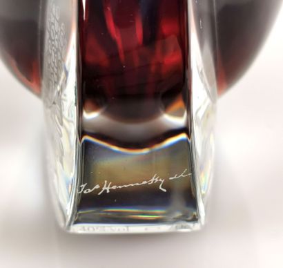 null COGNAC RICHARD HENNESSY.
1 bottle.
The Baccarat crystal bottle, designed by...