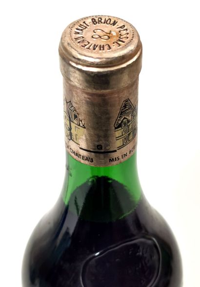 null CHATEAU HAUT- BRION.
Millésime : 1982.
Import U.S.A.
1 bouteille, e.t.a., h...