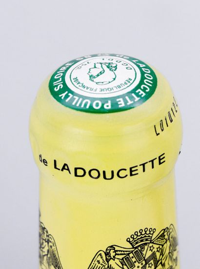 null POUILLY FUME.
LADOUCETTE.
Vintage: 1999.
3 bottles