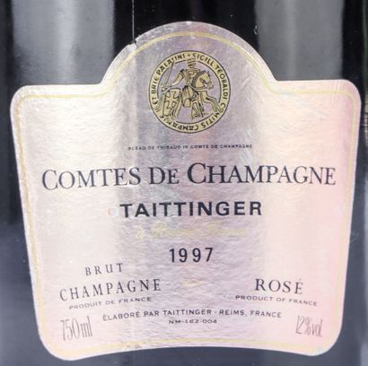 null TAITTINGER COMTES DE CHAMPAGNE ROSE.
Vintage: 1997.
4 bottles