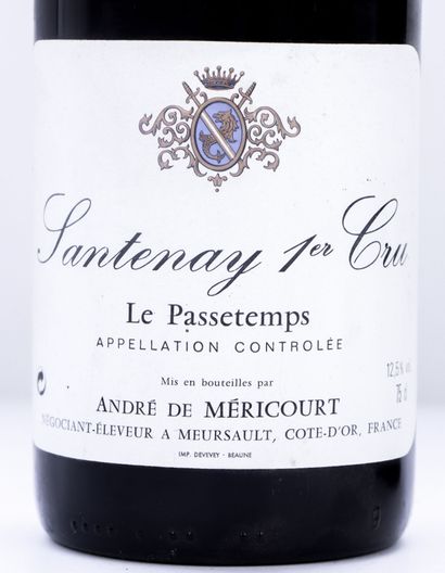 null SANTENAY 1 er CRU LE PASSE-TEMPS.
Mericourt.
Vintage: 1992.
3 bottles, one ...