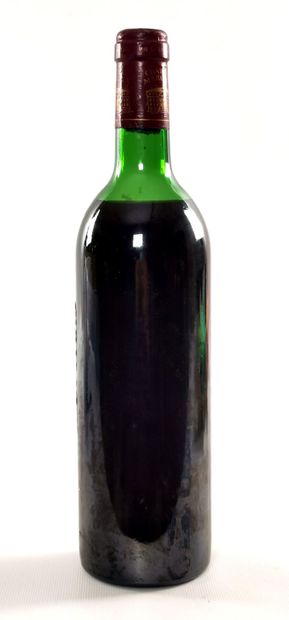 null CHATEAU MARGAUX.
Millésime: 1983.
Import U.S.A.
1 bouteille, e. e.a.