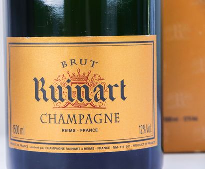 null CHAMPAGNE RUINART BRUT.
Non-vintage.
1 magnum, boxed
