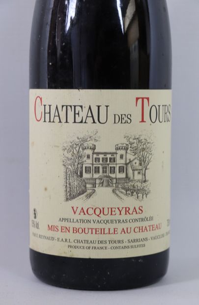 null CHATEAU DES TOURS.
Vintage: 2005.
1 bottle