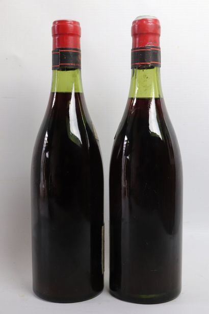 null CORTON CLOS DES VERGENNES.
Moillard.
Millésime : 1962.
2 bouteilles, e.f.s.