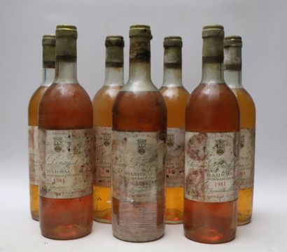null CHATEAU DOISY DAENE. 
Vintage: 1981.
7 bottles, 6 h.e., 1 e., e.t., two cou...