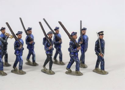 null CBG MIGNOT.
Réunion de quinze soldats français de l'infanterie coloniale en...
