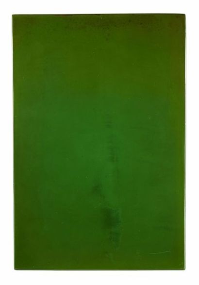 null Katsu HAMANAKA (1895-1982)
	Panneau rectangulaire en bois laqué vert au recto...