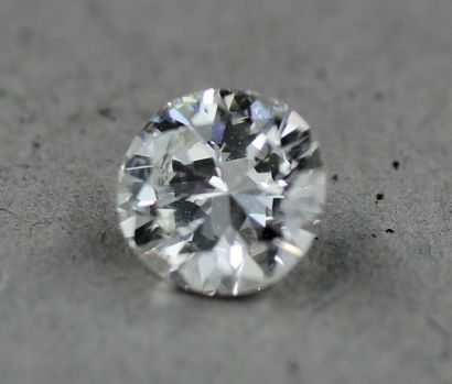 null Diamant sur papier taille moderne d'env. 1 cts