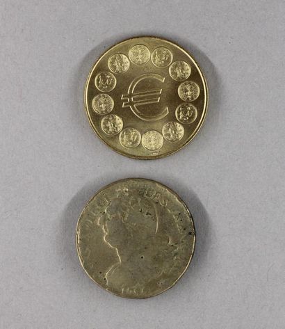 null Une pièce de 2 sol en métal 1792 et une médaille l'Euro vaut 6,55957 francs