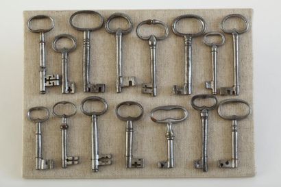 null Collection de 15 clés du 17ème siècle à la fin du 19ème siècle : dont 9 bénardes,...