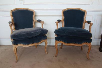null Paire de fauteuils cabriolets en bois naturel style Louis XV