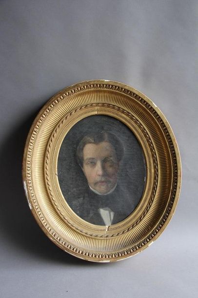 null Ecole française du XIXème s.
Portrait d'homme
Huile sur toile ovale, signée...
