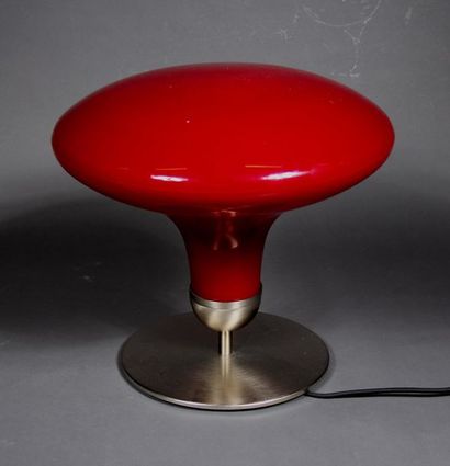 null Angelo Vittorio MAZZEGA - MURANO
Pied de lampe en métal chromé et verre rouge
H...
