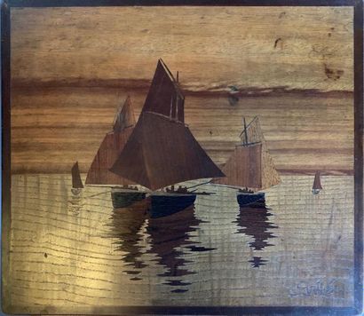 null Emile GALLE (1846-1904)
Suite de quatre tables gigognes en noyer à plateaux...
