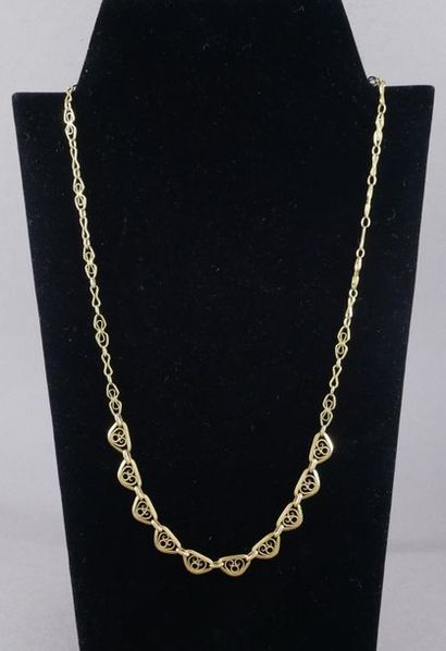 null *Drapery necklace with filigree links in 18k yellow gold, weight: 11.4 g.