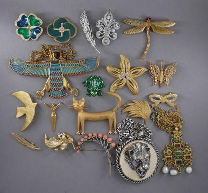 null *Lot de bijoux fantaisies provenant de Musées : Arts Décoratifs, Met NY et divers...