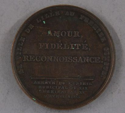 null H. AUGUST
Bronze medal with the profile of Bonaparte on the left surrounded...