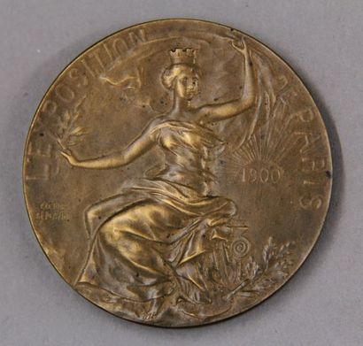 null Georges LEMAIRE (1853-1914) Bronze
medal for the 1900 Paris Exhibition with...
