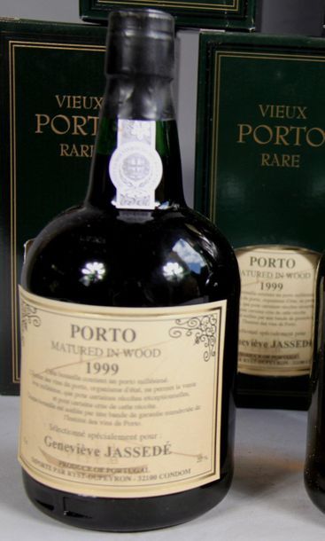 null *6	 bouteilles 	PORTO 		Hart 	1999