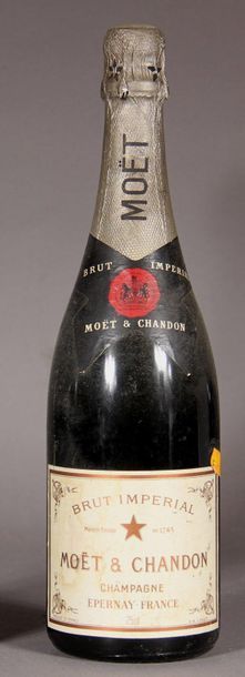 null 1	 bouteille 	CHAMPAGNE 	"Brut Impérial", 	Moët & Chandon 		 (années 70)