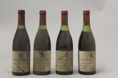null 4	 bouteilles 	BONNES-MARES, 		Comte de Vogüe 	1970	 (es, 2 TLB, 2 LB)
