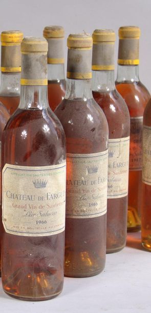 null *6	 bouteilles 	CH. 	DE FARGUES, 	Sauternes 	1966