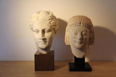 null LOUVRE MUSEUM
Two resin reproductions: Cavalier Rampin and Tête d'Hygie
H: 38...