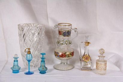 null Set of glass and crystal vases and carafes