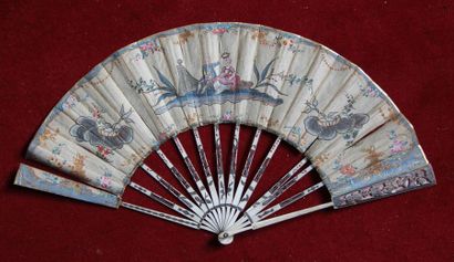 null Bone fan, painted leaf of a gallant scene, late 18th c. (accidents)