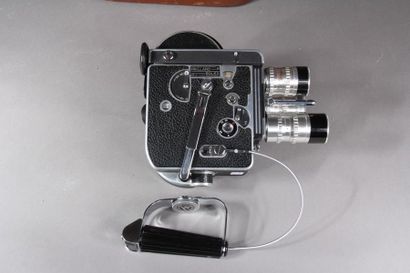 null BOLEX-PAILLARD
Camera model H16 reflex with three chrome Berthiot lenses: Telecinor...