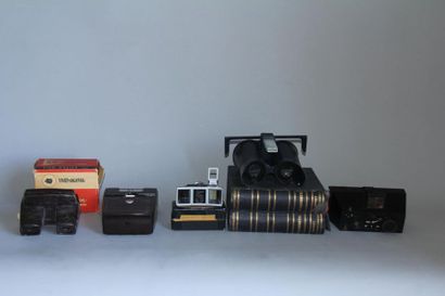 null Set of 5 viewers:
KODAK Retina in its original box 
KODAK Kodaslide Viewer I...