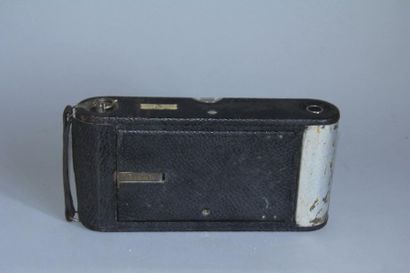null KODAK
Gusset Camera No. 3 - A folding pocket model B-5, plate: the LONDON STEREOSCOPIC...
