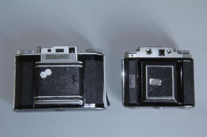 null Set of 2 cameras:
AGILUX model Agifold obj. Agilux Anastigmat f : 4,5 ( small...