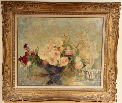 null Marie-Louise PICHOT (1885-)
Nature-morte au bouquet de fleurs
Huile sur toile...