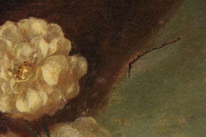 null *Ecole du XVIIIème s.
Nature-morte aux fleurs
Huile sur toile 
64 x 50 cm. (accidents,...