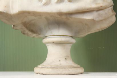 null Ecole française du XIXe siècle d’après Jean-Antoine HOUDON (1741-1828)
La Comtesse...