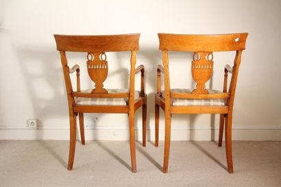 null *Pair of chairs and pair of armchairs in natural wood with openwork backrest...