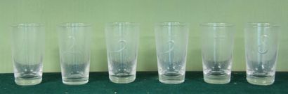 null DAUM France
Six crystal liqueur glasses engraved with lines and numbered