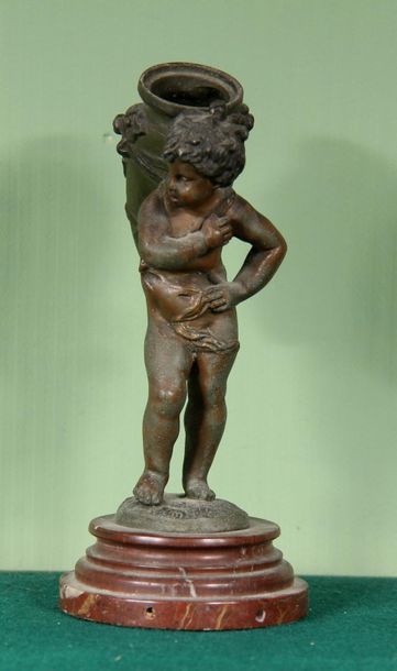 null Auguste MOREAU from
Young girl holding an amphora on her back
Sculpture in patinated...