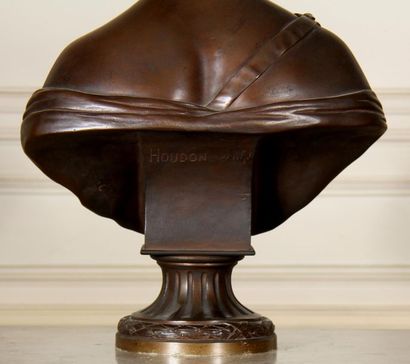 null HOUDON d'après
Buste de Diane
Sculpture en bronze patiné marron, signée
H :...