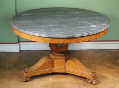 null Tripod pedestal table in burl veneer, grey marble top with basin, 19th century.
H...